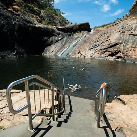 Tasman Holiday Parks - Serpentine Falls מראה חיצוני תמונה